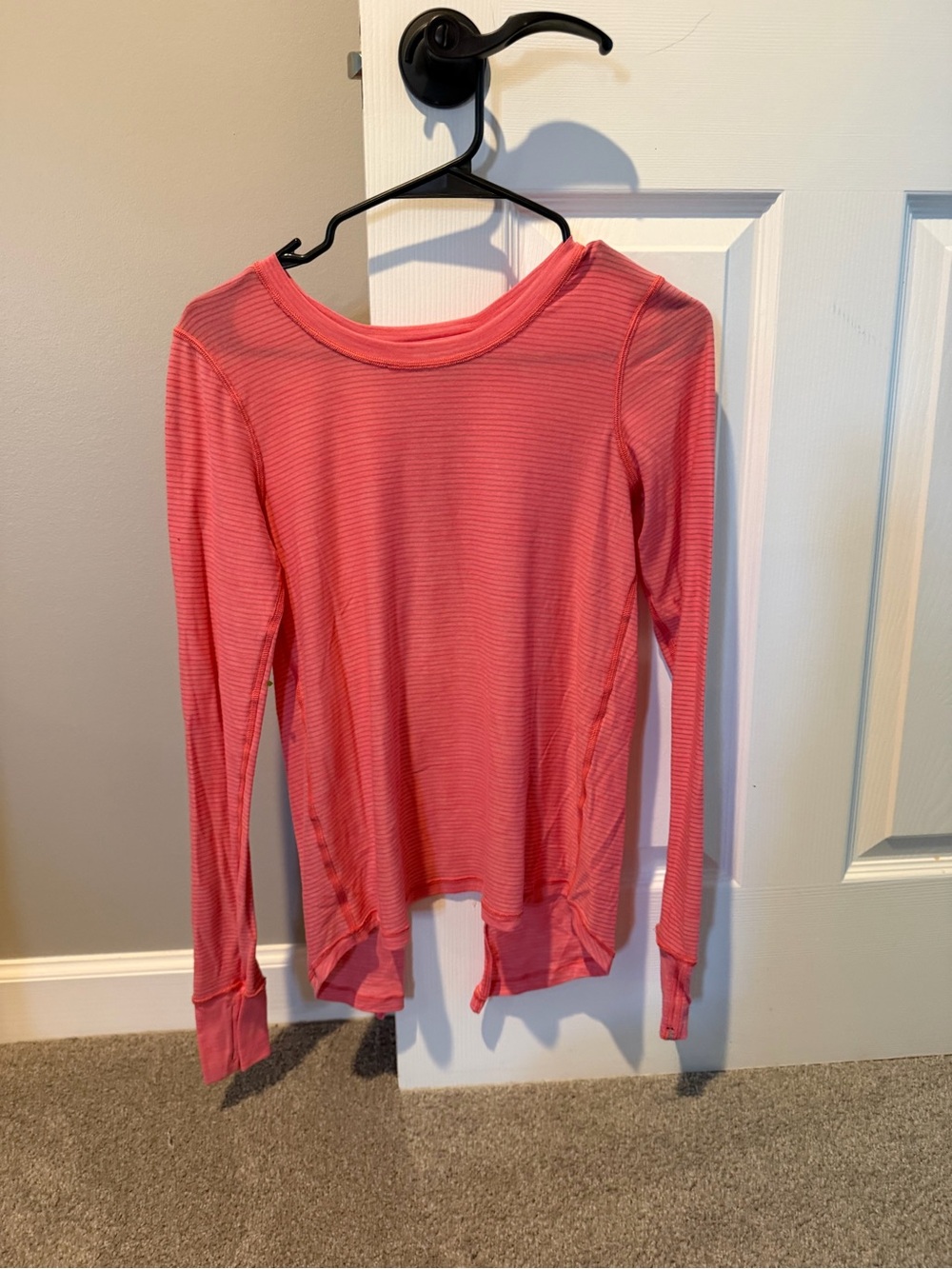 Lululemon Beat The Heat long sleeve top